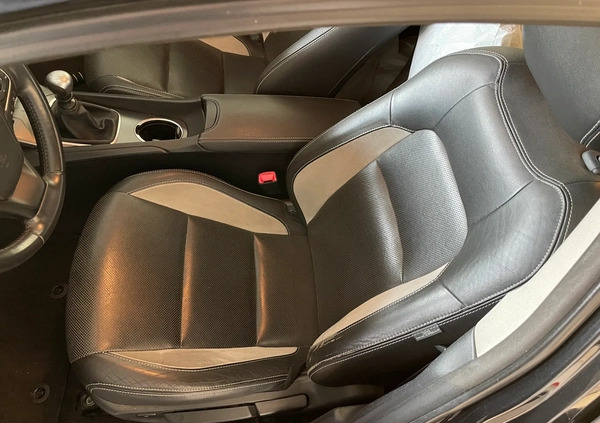 Toyota Avensis cena 46500 przebieg: 224768, rok produkcji 2016 z Tuchów małe 67